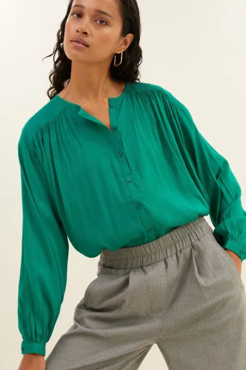 By bar saar blouse | bright green* Chemisiers